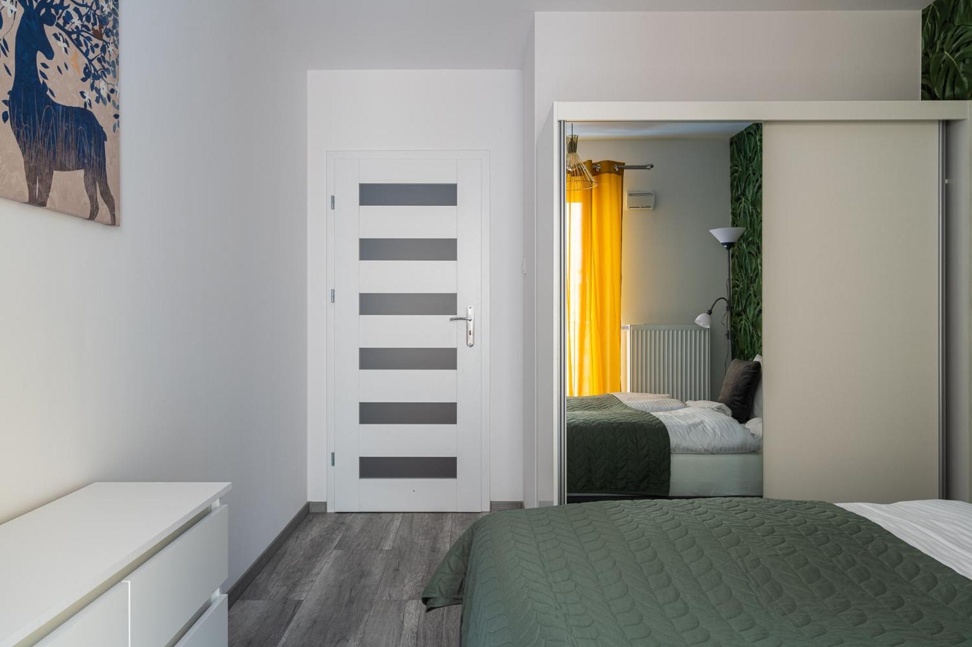 Rentplanet - Apartamenty Ksiecia Witolda Wrocław Exteriör bild