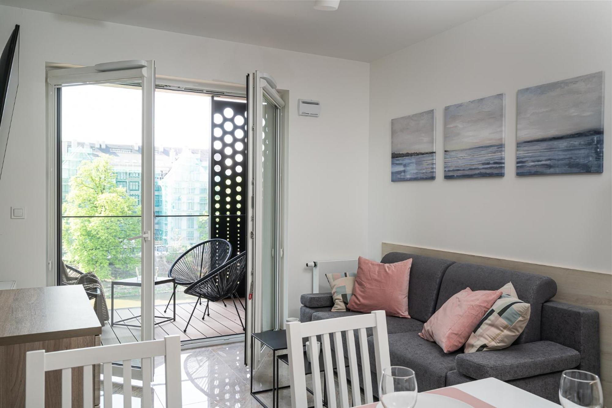 Rentplanet - Apartamenty Ksiecia Witolda Wrocław Exteriör bild